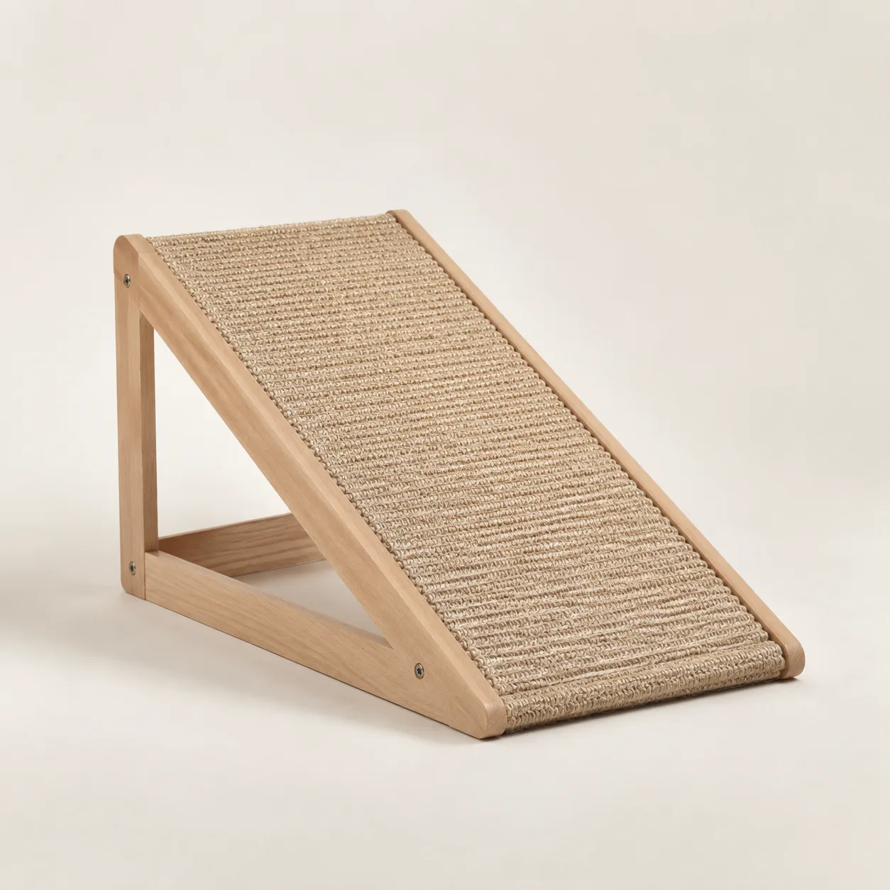 Sisal Scratch Ramp